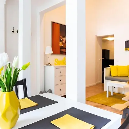 Spacious Loft Style Studio In Berlin Wilmersdorf